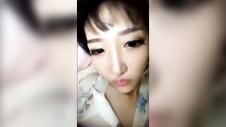 怎么长的好看的逼都那么黑