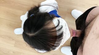 【性爱甄选极品萝莉】极品洛丽塔喵喵校服装女孩跪舔J8 蜜桃丰臀扛腿抽插 无套顶操花心 高潮内射