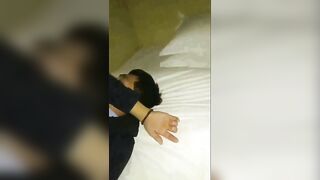 (变态父亲)把你养那么大到时候便宜别人还不如自己帮你破处