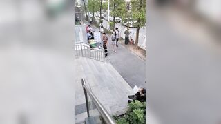 商业街一路跟踪抄底多位漂亮的小姐姐 (2)