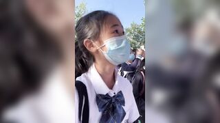 熊孩子抄底自己的女同学 清纯Jk学生妹 这才是青春的味道 花内内包着小屁屁